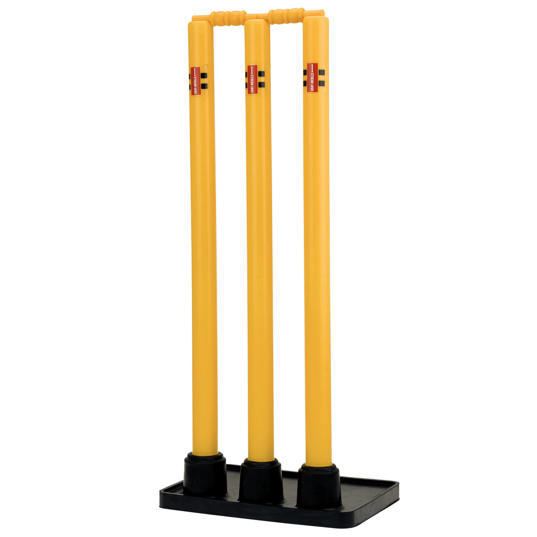 Plastic Stumps with Rubber Base